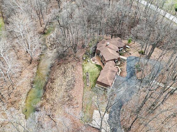 3rd image of 5154 E County Road 200 S