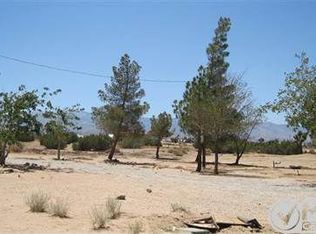 10676 Middleton Rd, Phelan, CA 92371