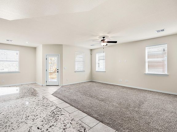 4th image of 124 N Stoneside Dr
