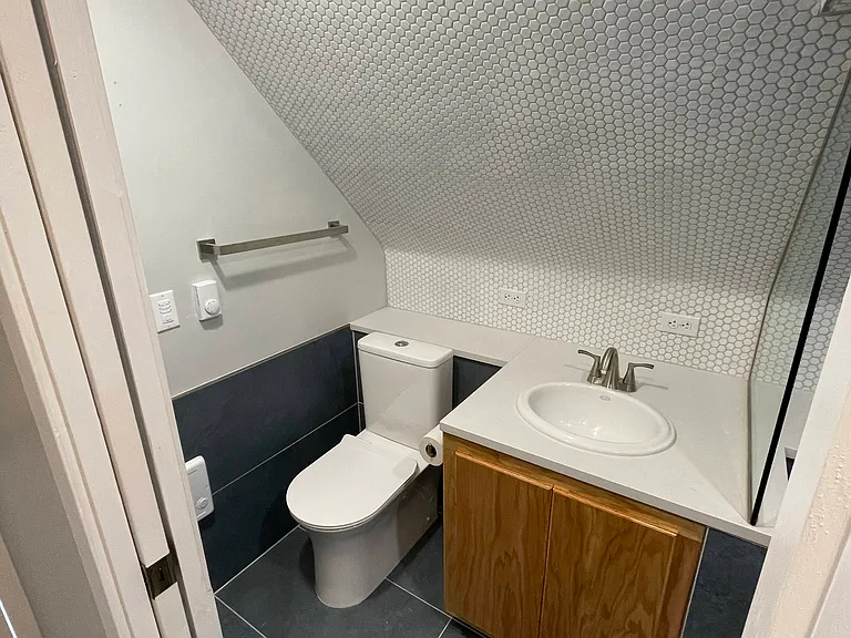 New Upstairs Bathroom