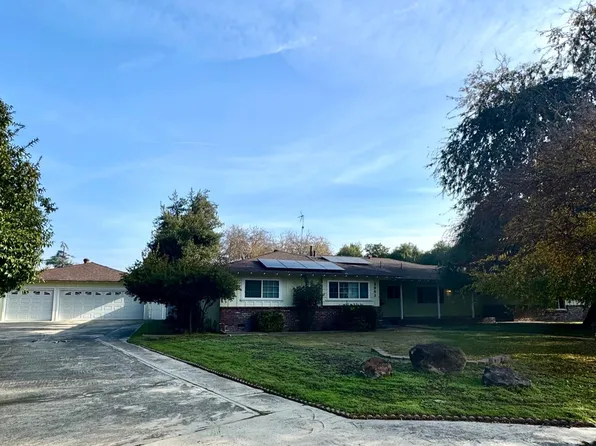 5943 E Midwick Ln, Fresno, CA 93727