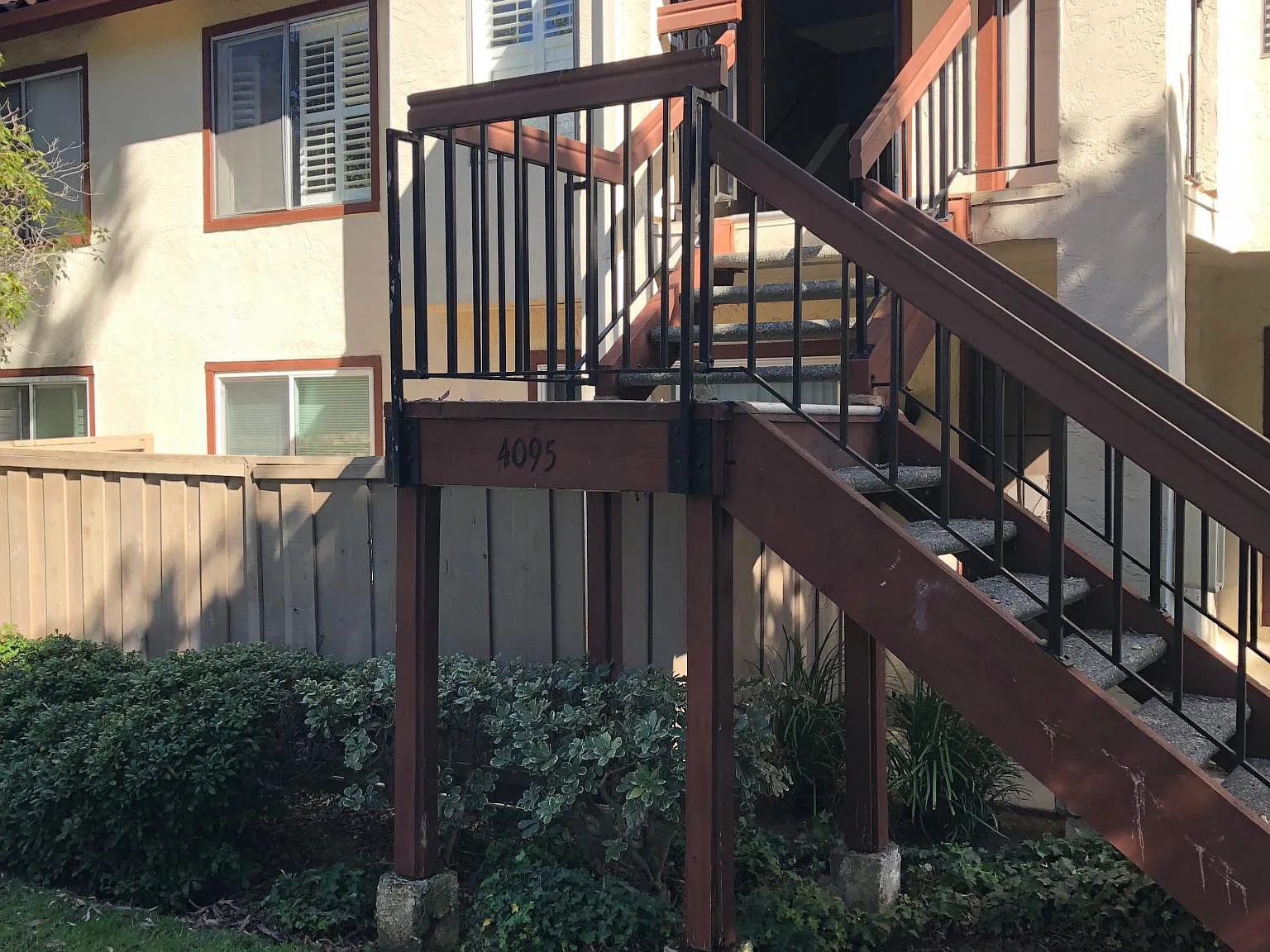 4095 Rosenda Ct — Photo 4