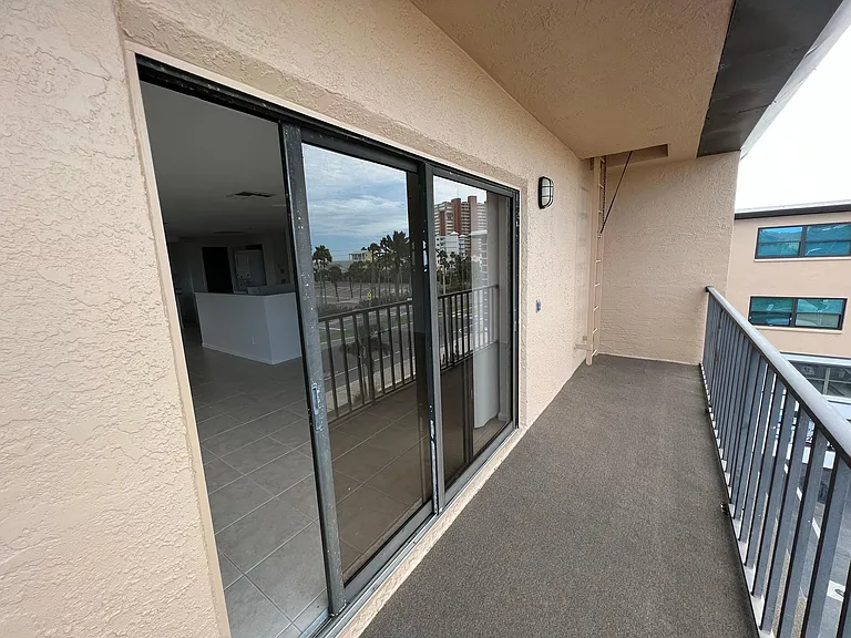18131 Gulf Blvd #D — Photo 21