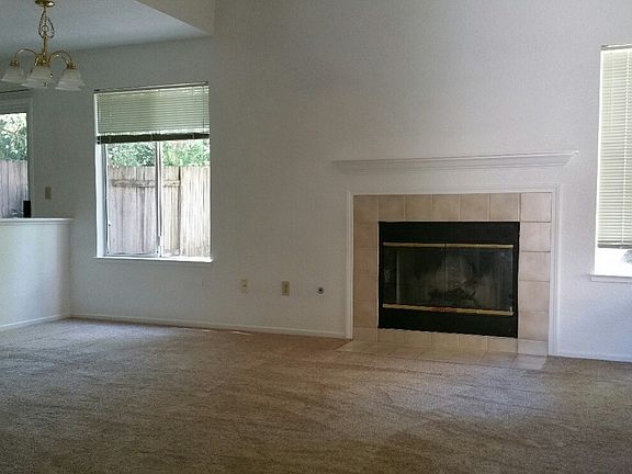 2nd image of 2662 Tyler Way