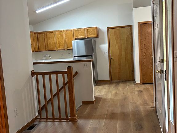 3rd image of 1126 Belleview Dr