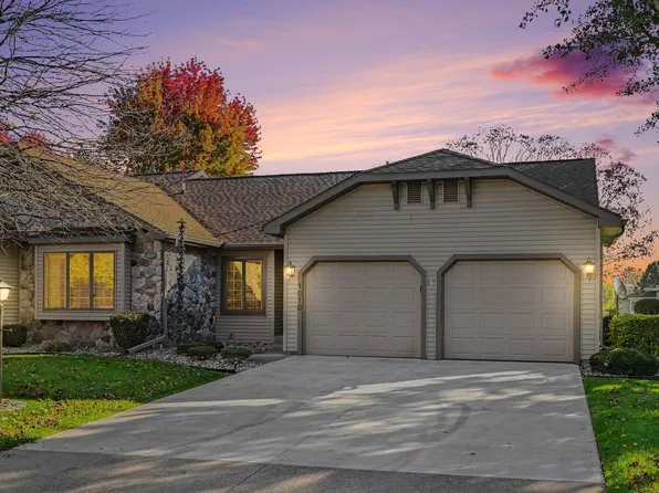 1010 Larimer Dr, Goshen, IN 46526