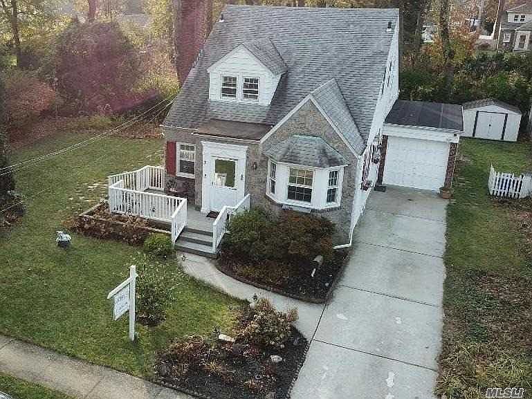 1st image of 3 Harvey Ct