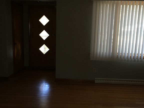 4th image of 4305 Toledo Ave