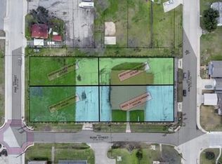 210 N Pine St, Roanoke, TX 76262