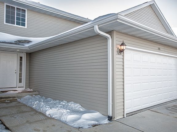 2nd image of 4435 Churchill Ct