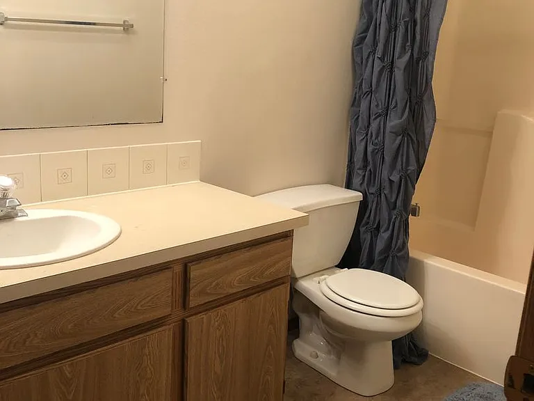 1557 NW Turner Dr — Photo 10