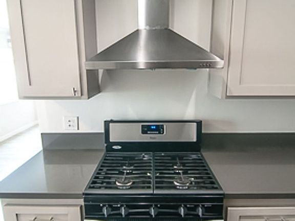5th image of 1447 Harvard St #174-2