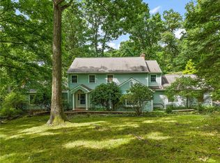 101 Lee Rd, Sewickley, PA 15143