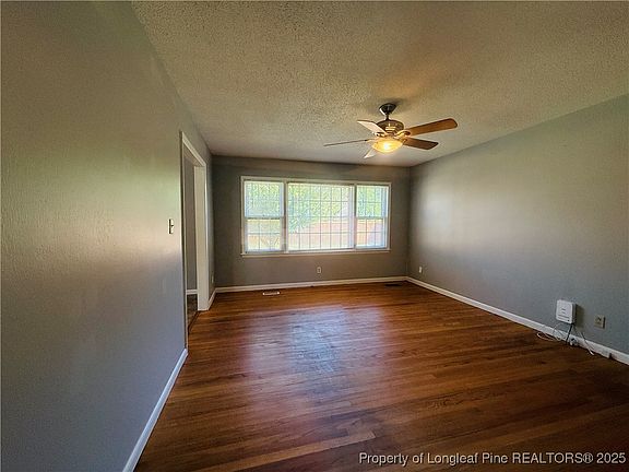 3rd image of 491 Warmsprings Dr