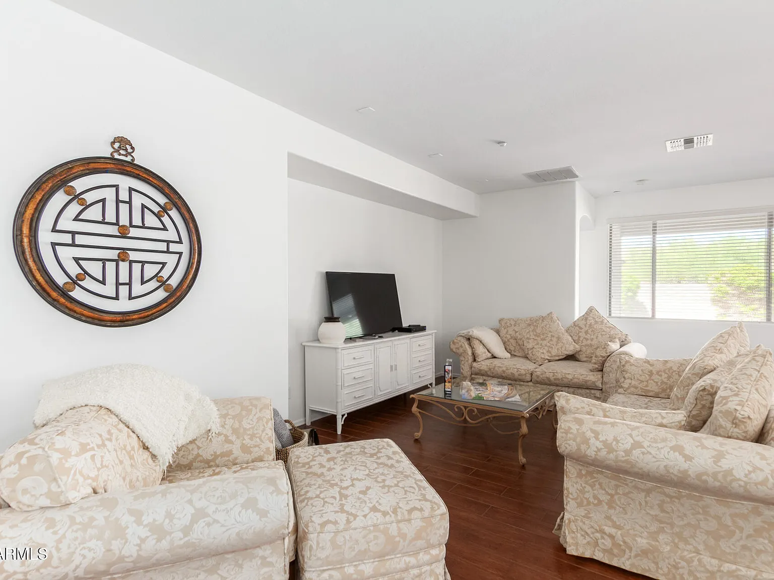 3 bed, 2.0 bath, 1790 sqft, $3,100 — Photo 4