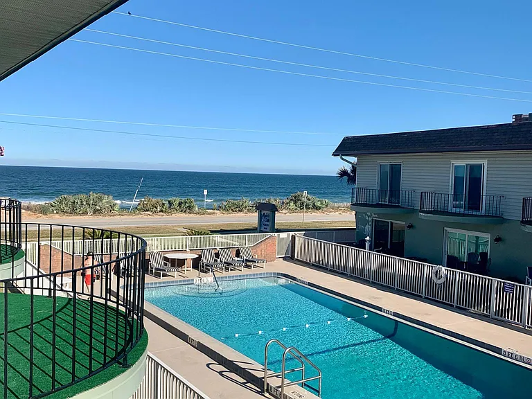 2820 Ocean Shore Blvd — Photo 1