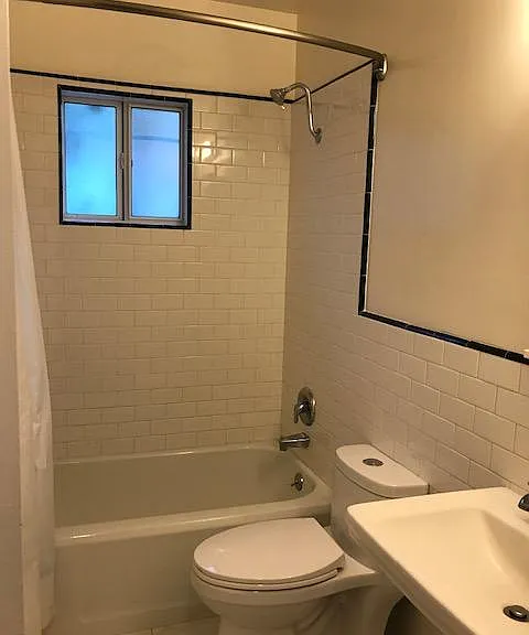 1424 Franklin St #C — Photo 8