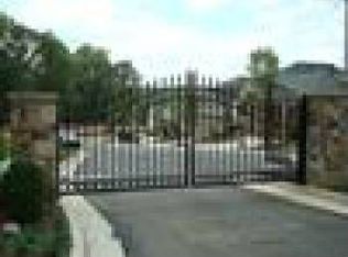 1359 Sandtown Grn, Marietta, GA 30008