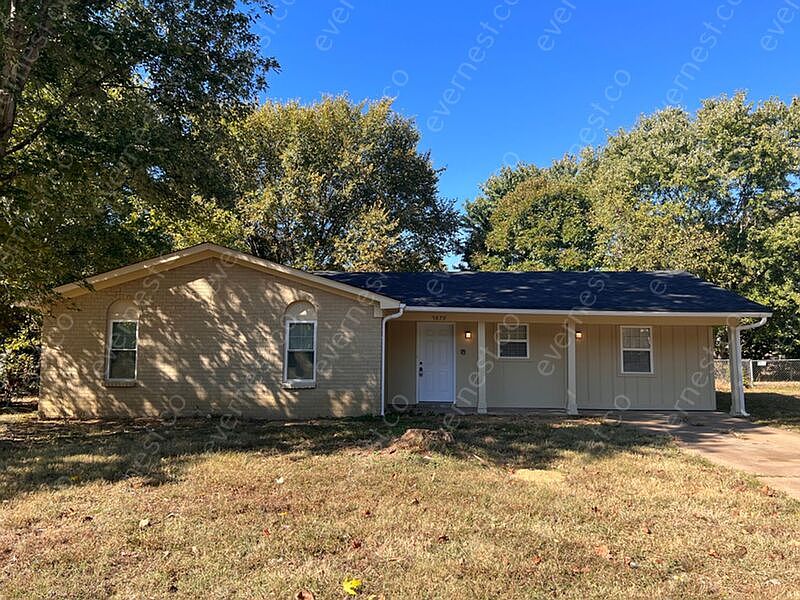 1st image of 5879 Chickasaw Dr