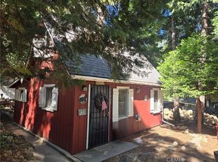 25035 Moon Dr, Crestline, CA 92325