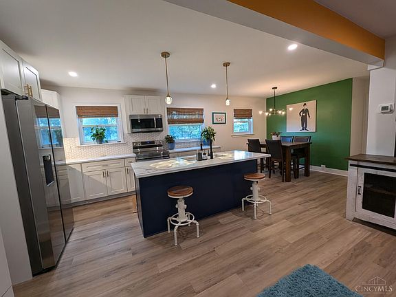 4th image of 5757 Green Acres Ct