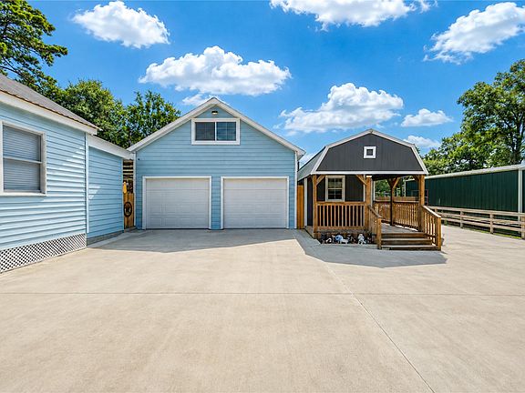3rd image of 409 Dunnam Ave