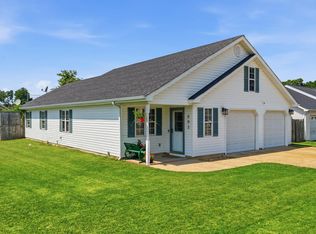 602 Colony Cir, Fort Oglethorpe, GA 30742
