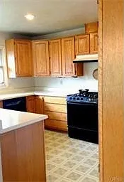 3210 Belvedere Dr — Photo 4
