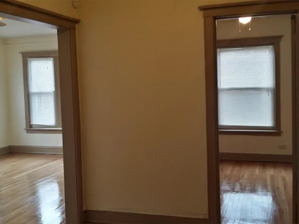 903 W 76th St #2, Chicago, IL 60620