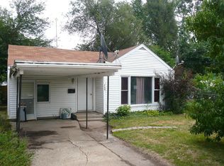 2046 De Hoop Ave SW, Wyoming, MI 49509