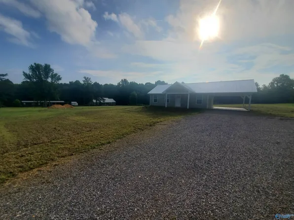 816 Bellview Rd, Henagar, AL 35978