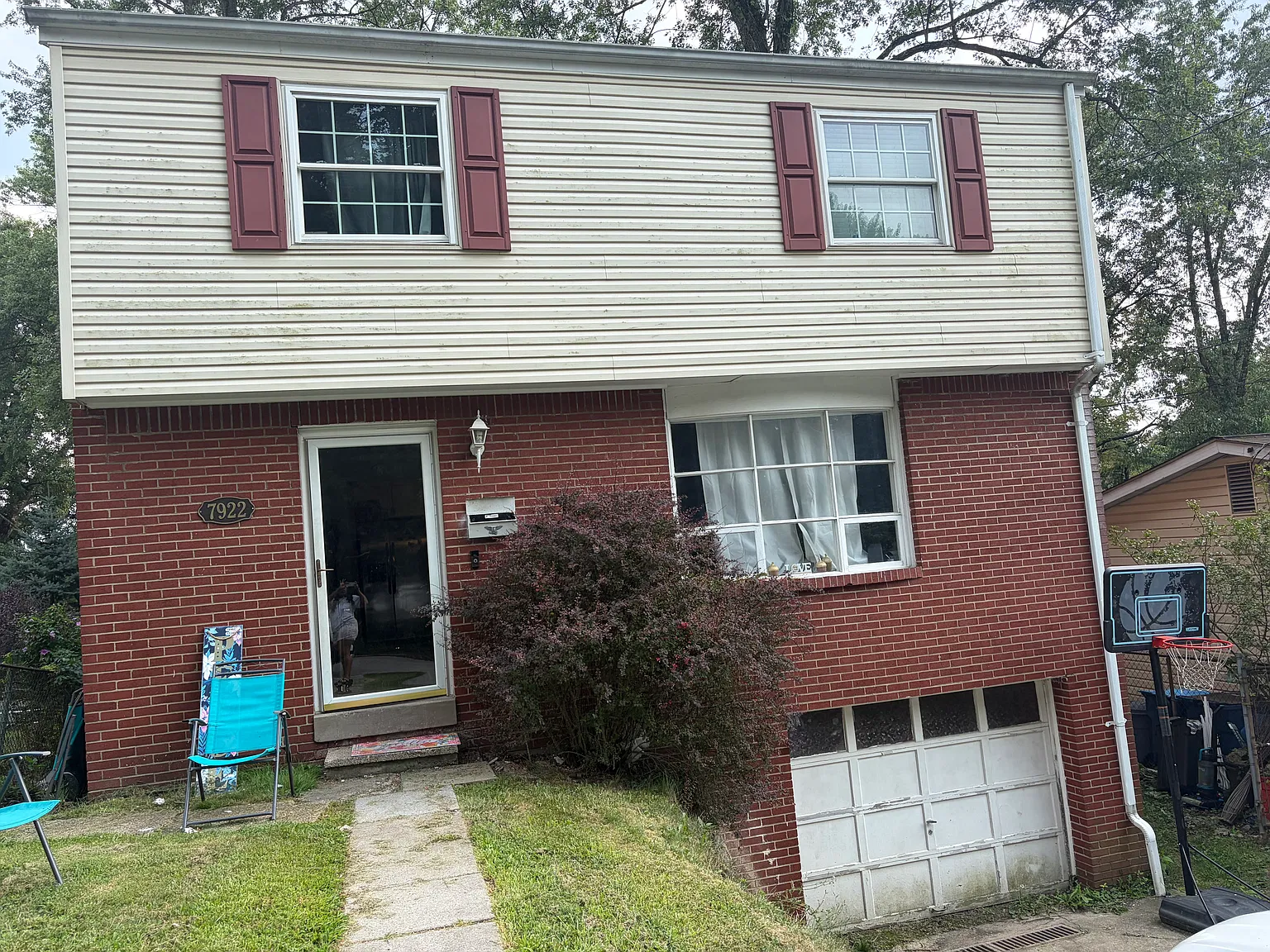 3 bed, 1428 sqft, $2,000 — Photo 1