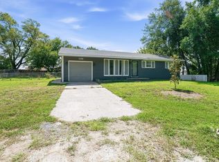 836 Opal St, Maize, KS 67101