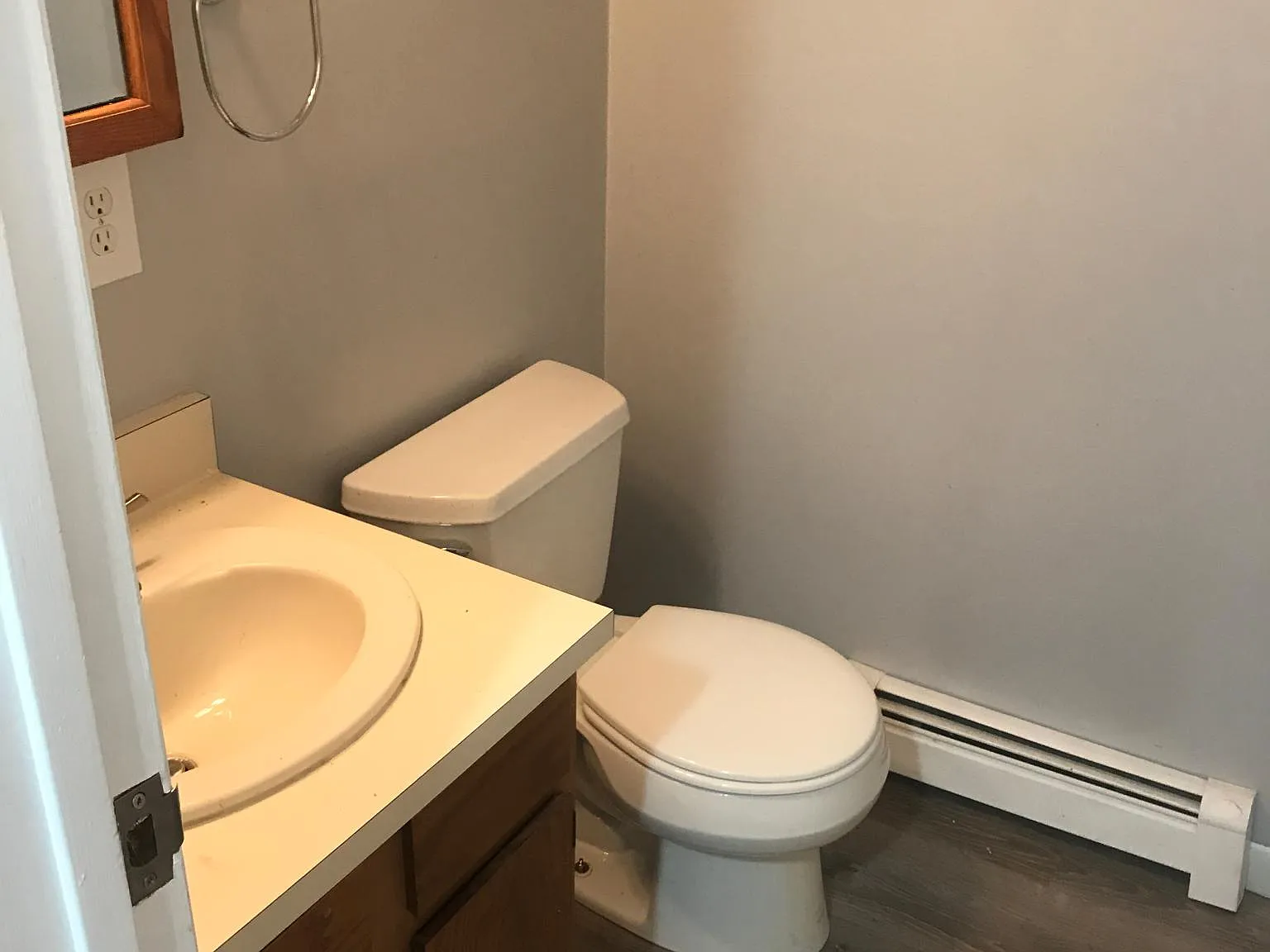 453 Bayonet St — Photo 4