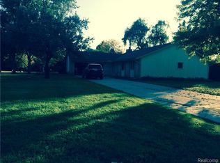 5790 Farmington Rd, West Bloomfield, MI 48322