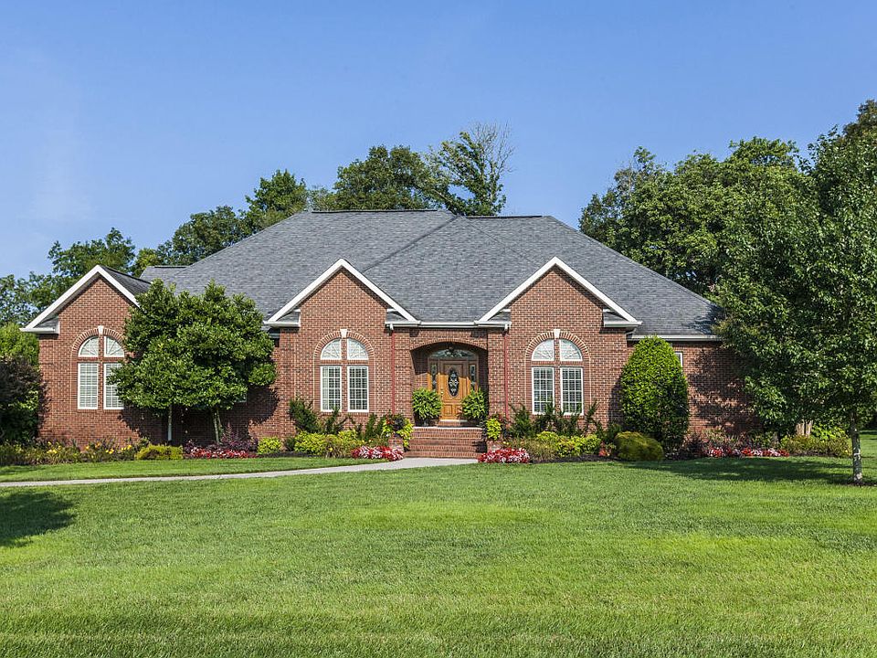 1st image of 6025 Hidden Brook Ln #2