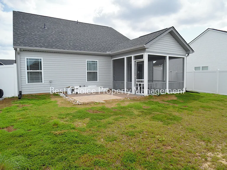 1386 Romany Ct — Photo 17