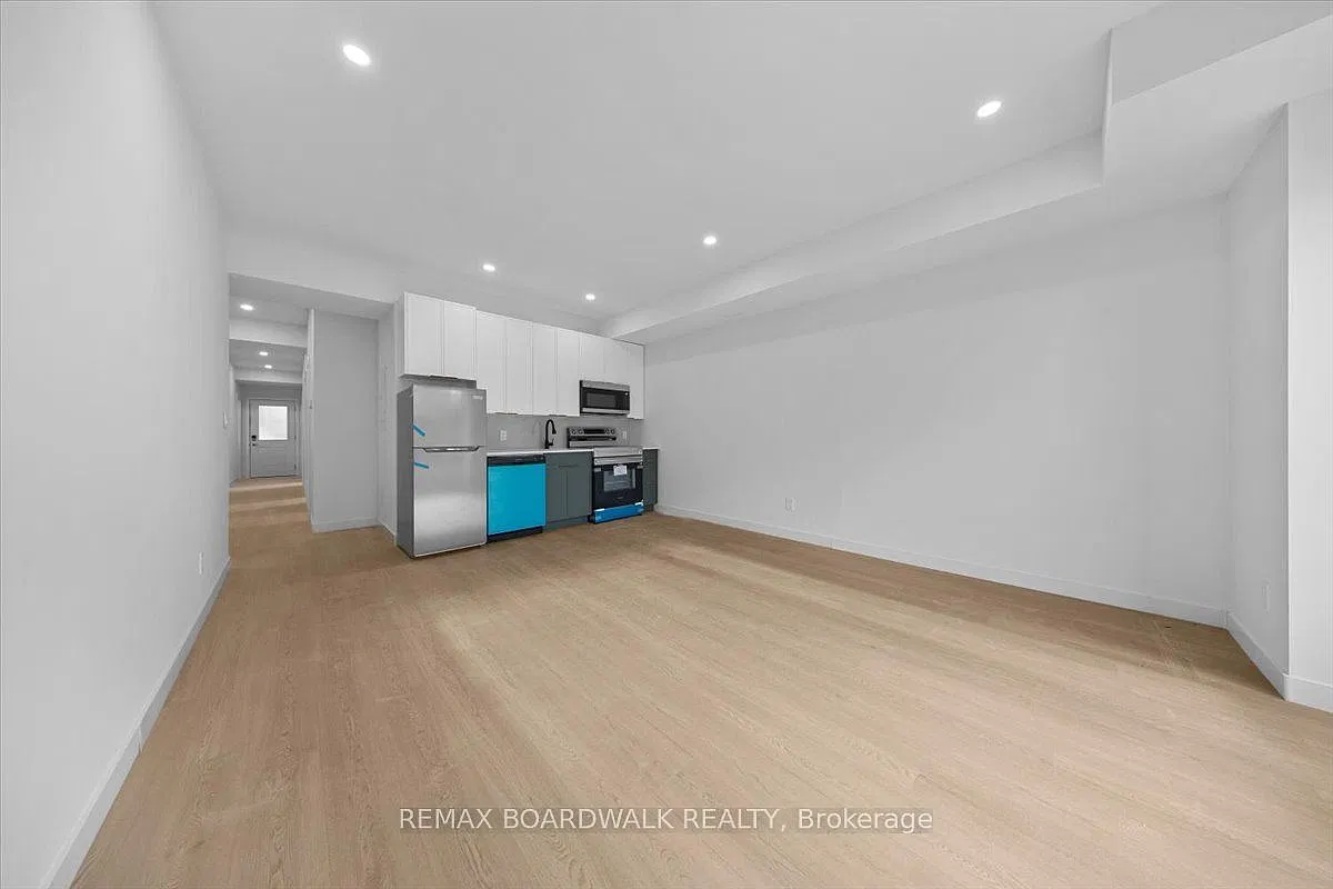3 bed, $2,600 — Photo 4