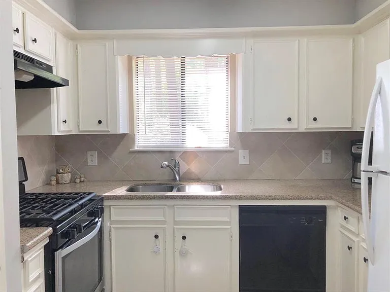 72 Trummel Ct — Photo 4