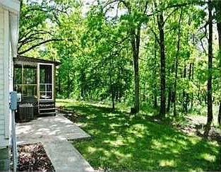 5th image of 294 Horseshoe Ln