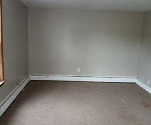 3rd image of 519 Furnace St