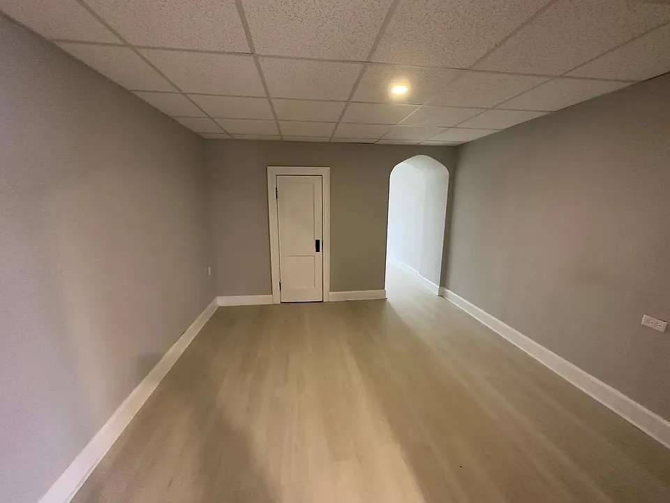 Unit Photo