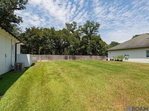 305 Casa Colina Ct, Baton Rouge, LA 70810