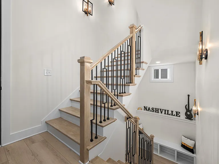 1510 Boscobel St #A — Photo 17