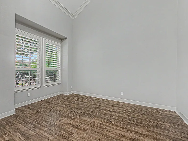 17430 Aberdeenshire Dr — Photo 5