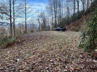 979 Rocky Top Dr #979, Old Fort, NC 28762