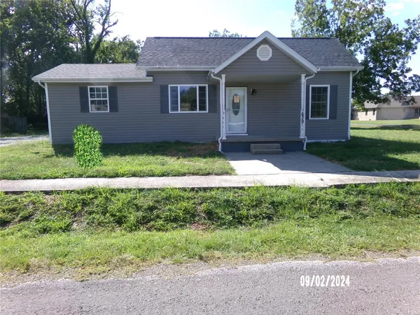 639 Sparta St, Saint Libory, IL 62282