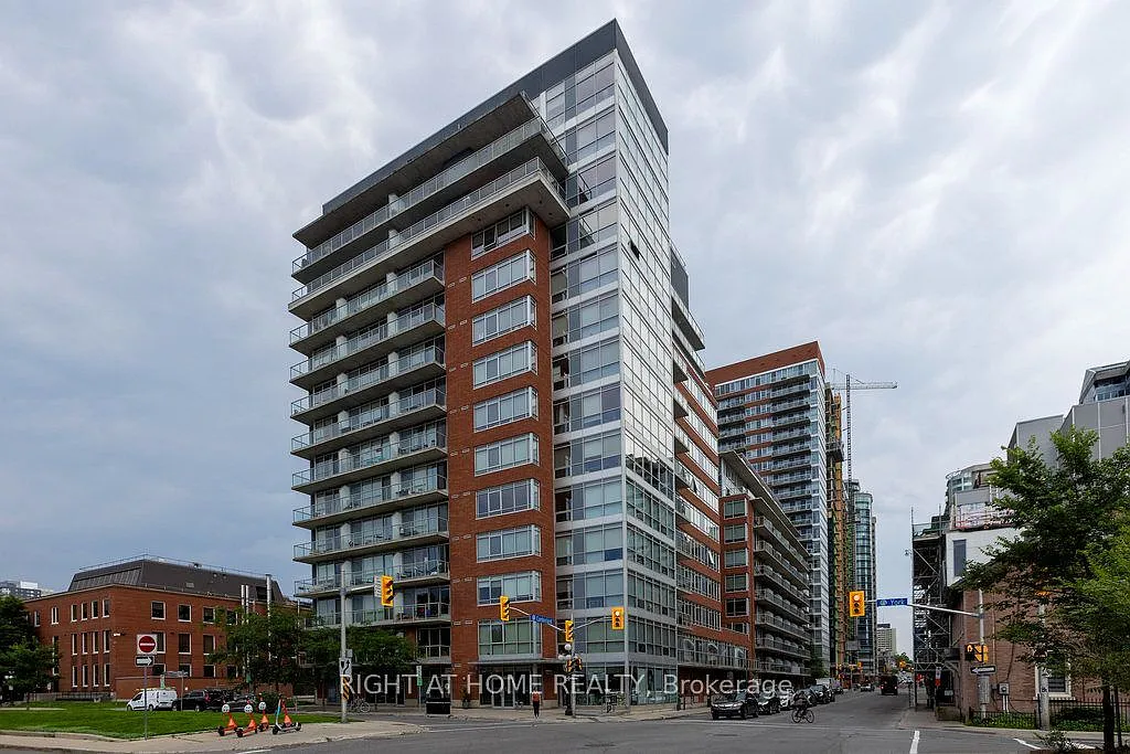 1 bed, $2,395 — Photo 1
