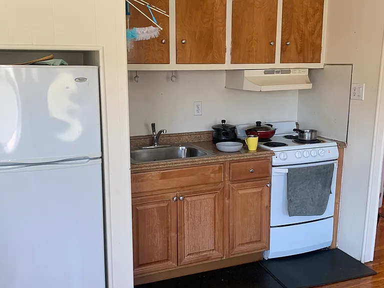 553 Brookline Ave #5 — Photo 1
