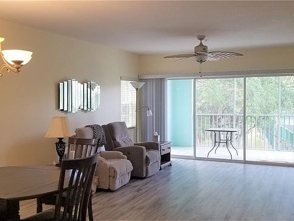 3rd image of 19385 Water Oak Dr Unit 201